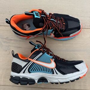 Nike Vomero 5 Women’s size 6.5